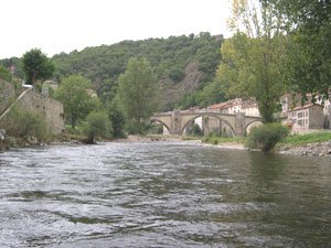 ALLIER - LAVOUTE CHILHAC - p�che � la mouche